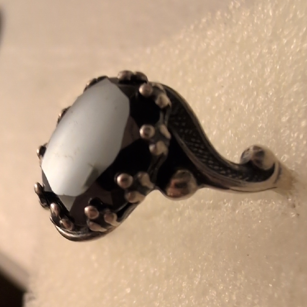 Hematite Sterling Silver Ring - image 3